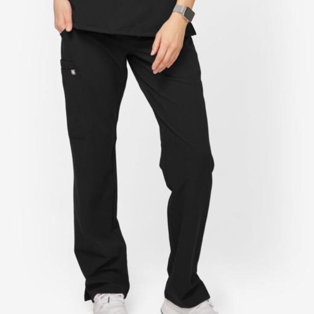 Figs Kade Cargo Scrub Pants- Black- Small